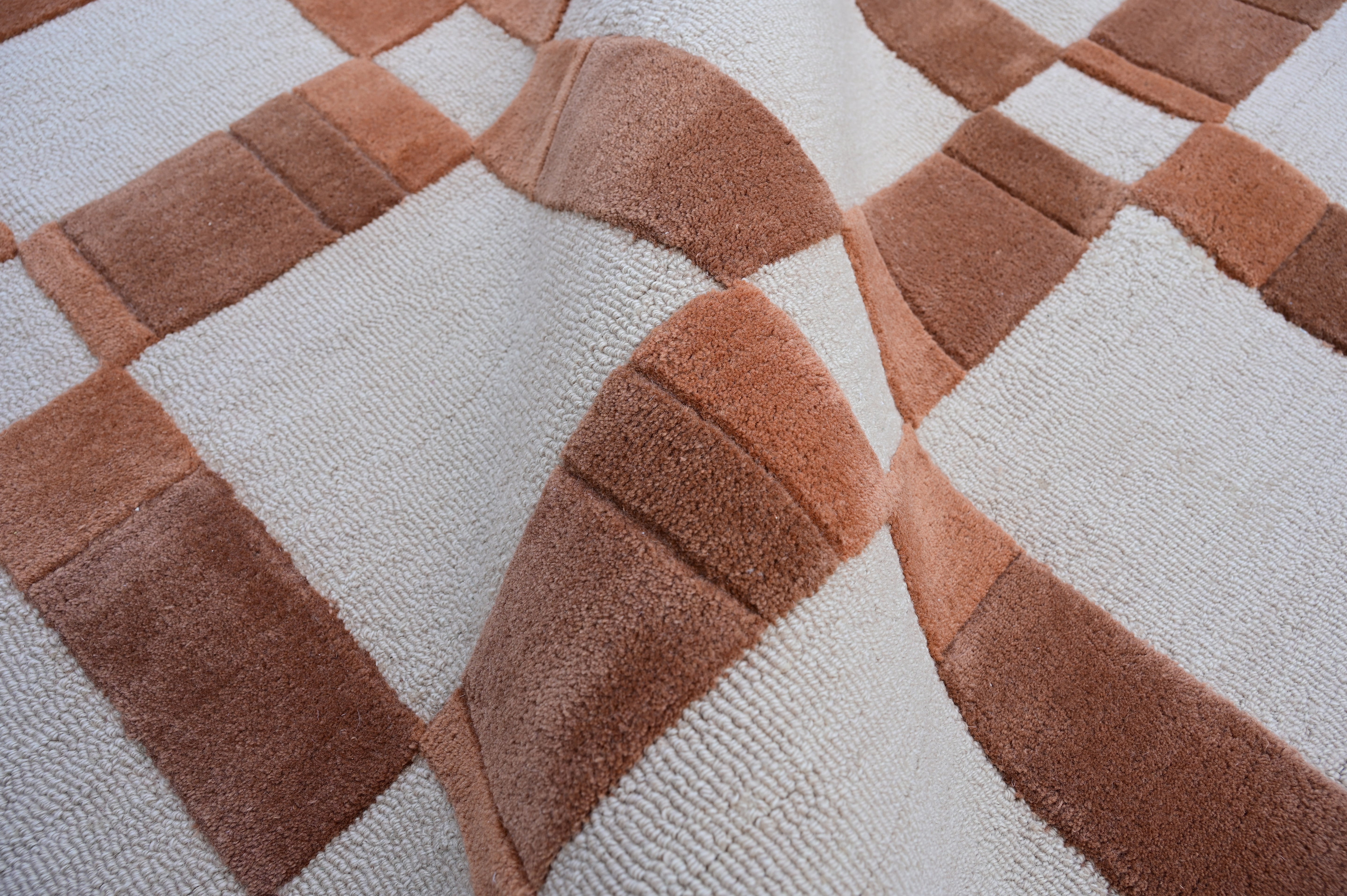 Plaid - Handtufted in New Zealand Wool by House of Rugs (view 4)