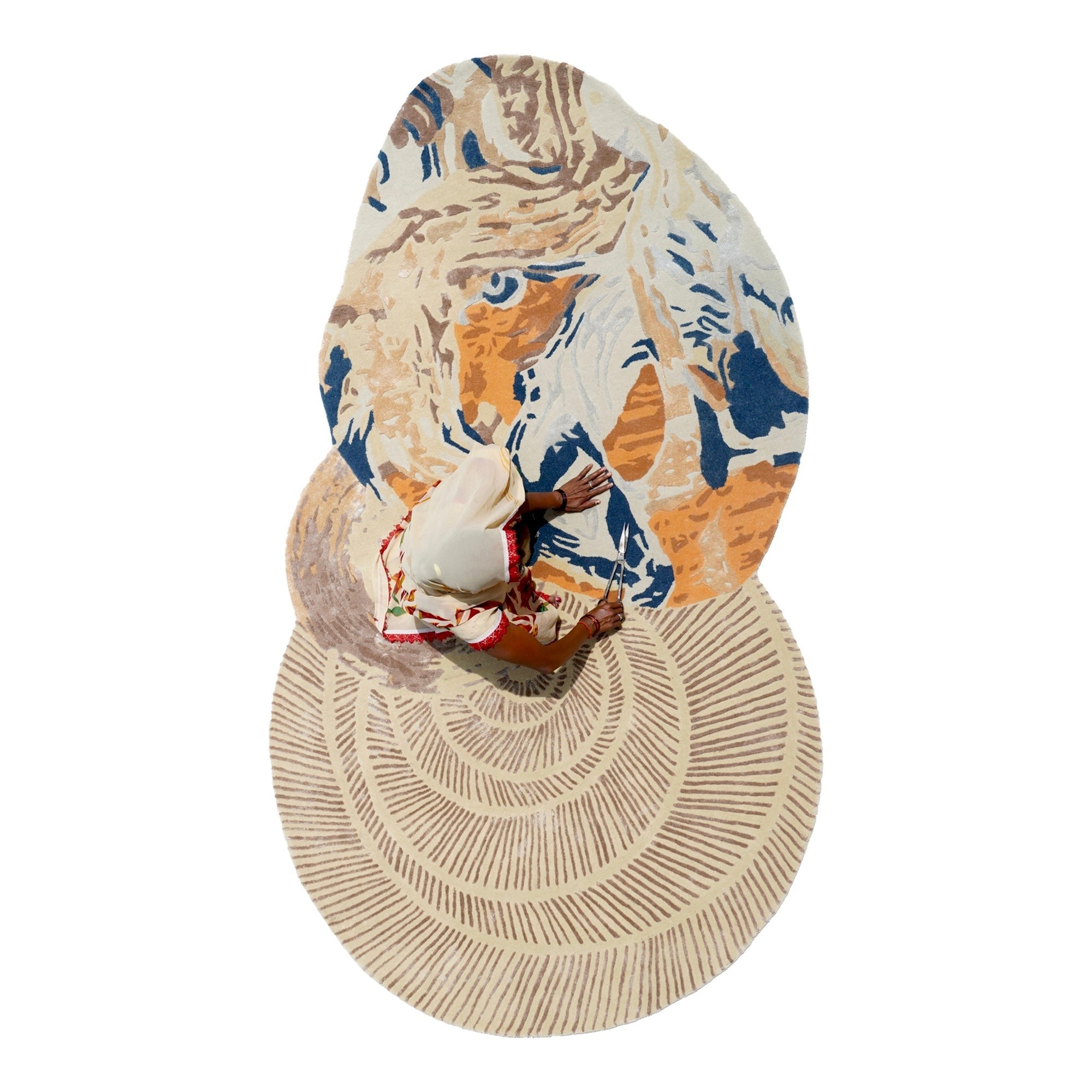 The uplifting and inspirational Phoenix, like the legendary Bird of Flames, is a showstopper in any space. Hang the Phoenix on the wall with its playfully dramatic look and make a stunning style statement. Or turn heads when laid as a glorious bold artwork on the floor. The Phoenix is skilfully hand tufted through a time-held traditional process from plush New Zealand wool with the subtle sheen of Jasmine silk. Phoenix’s delightful 3D makes a bold impact and adds something special to a room.